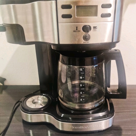 Hamilton Beach Drip Coffee Maker & Single Serve Machine2 Way12 Cup Programmable - Picture 4 of 12